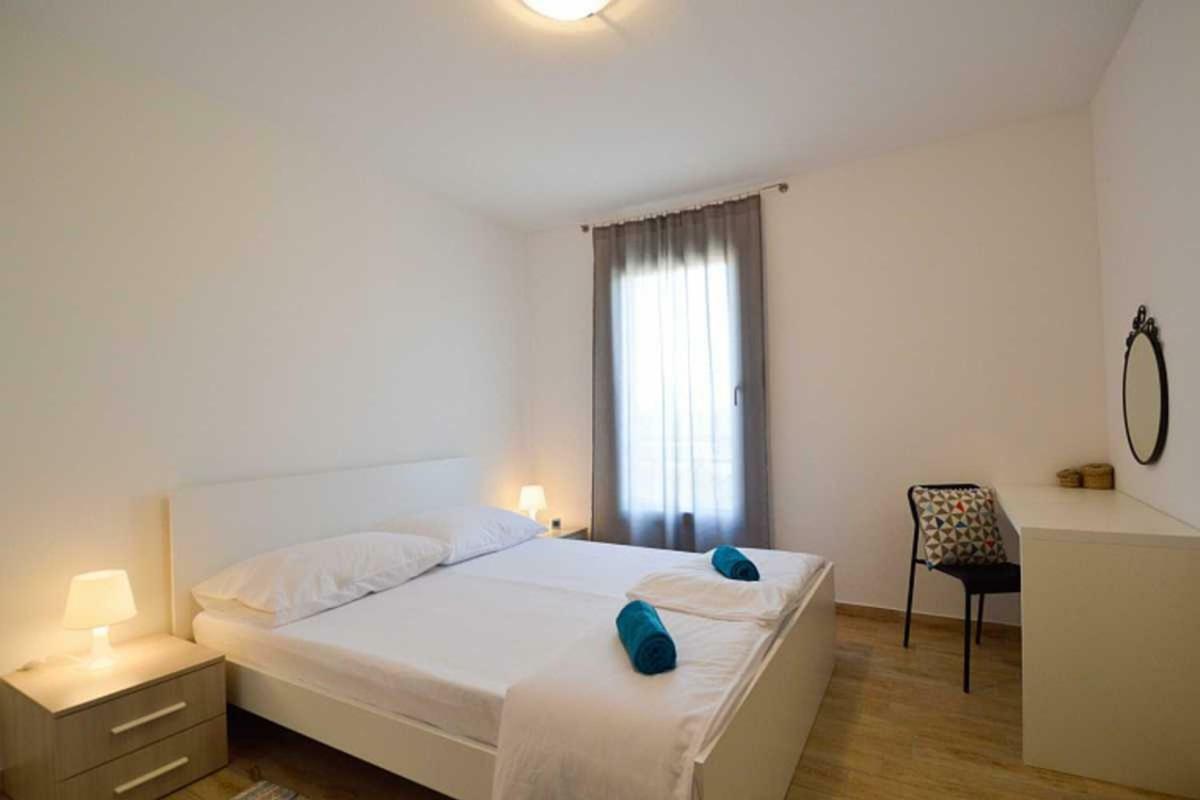Leut Apartment, 3Min Beach, 15Min Center 普拉 外观 照片